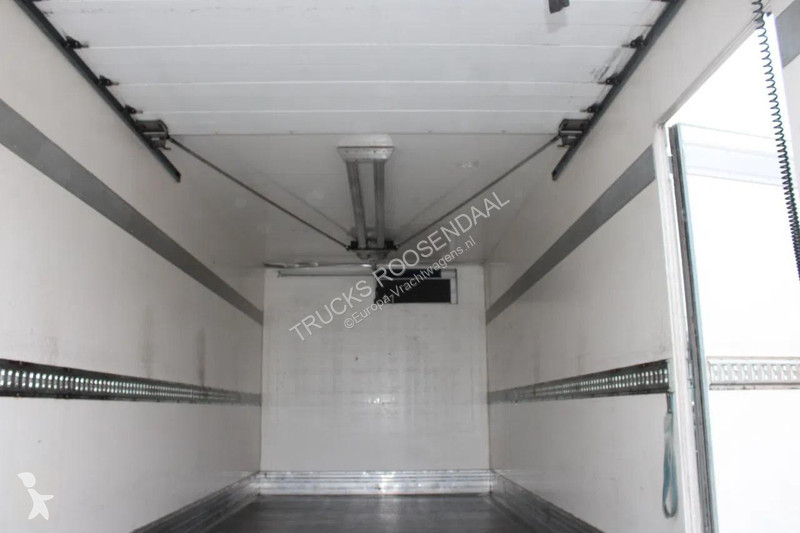 شاحنة Iveco 140e22 + EURO 6 + LOW KM + chereau