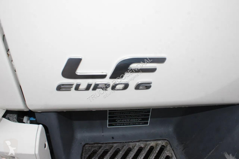 شاحنة DAF 210 + EURO 6 + LIFT