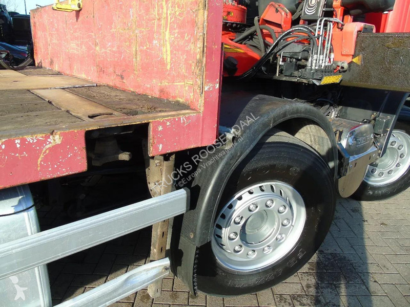 شاحنة DAF 85510 + FASSI 80TON 6x + 8X2 + EURO 5...