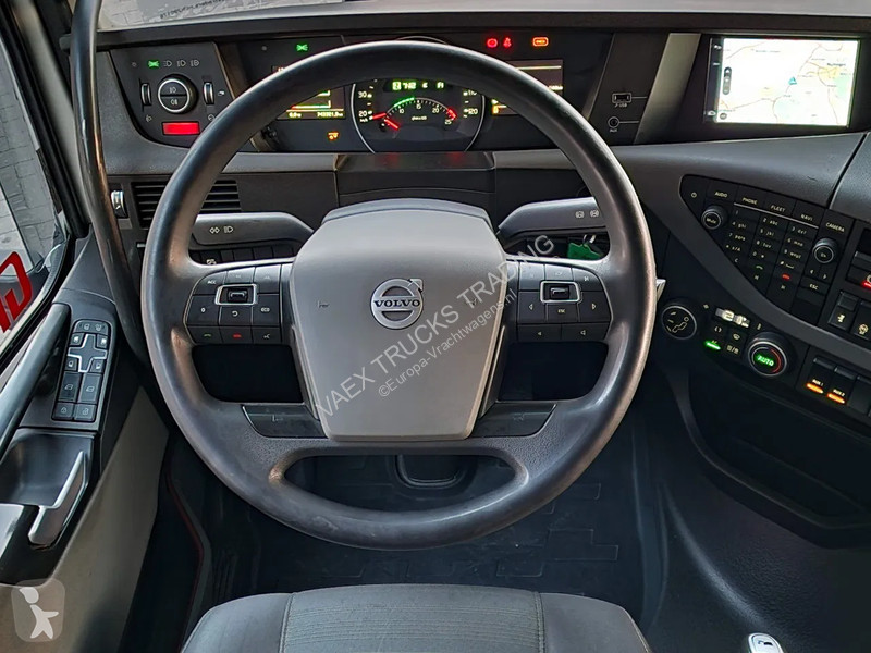 شاحنة Volvo 13460 Globetrotter 6x2*4 - BDF - I...