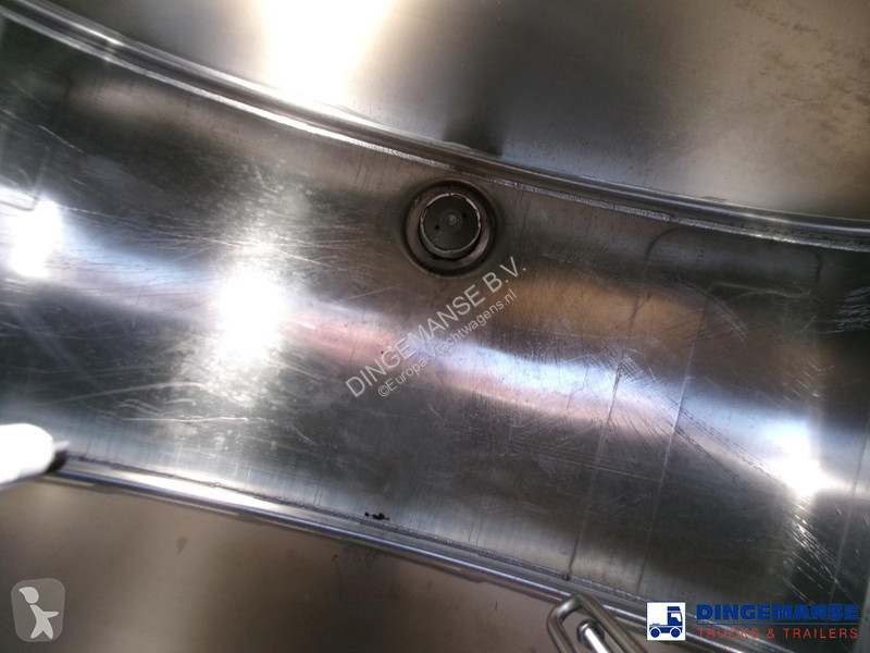 Lastbil Volvo 260 4x2 dxi fuel tank 13.3 m3 / 4...