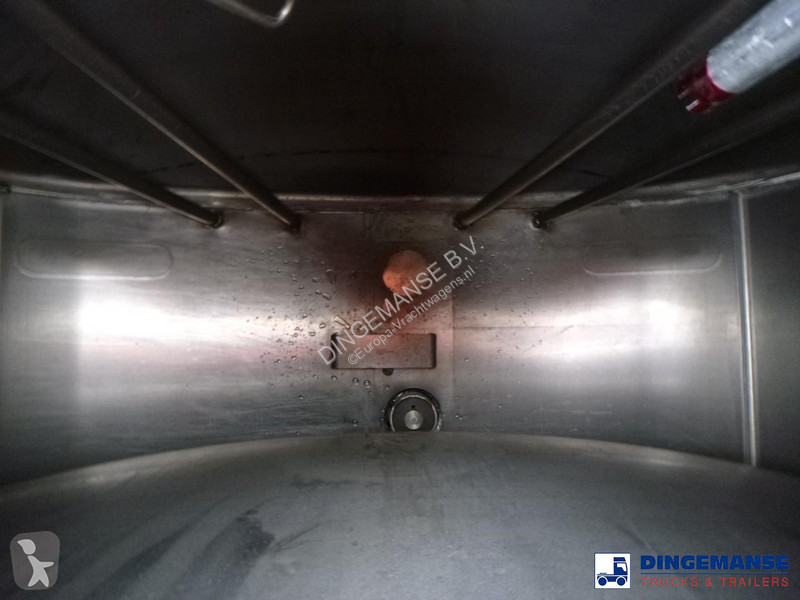 شاحنة DAF 400 6x2 fuel tank 19.5 m3 / 5 comp