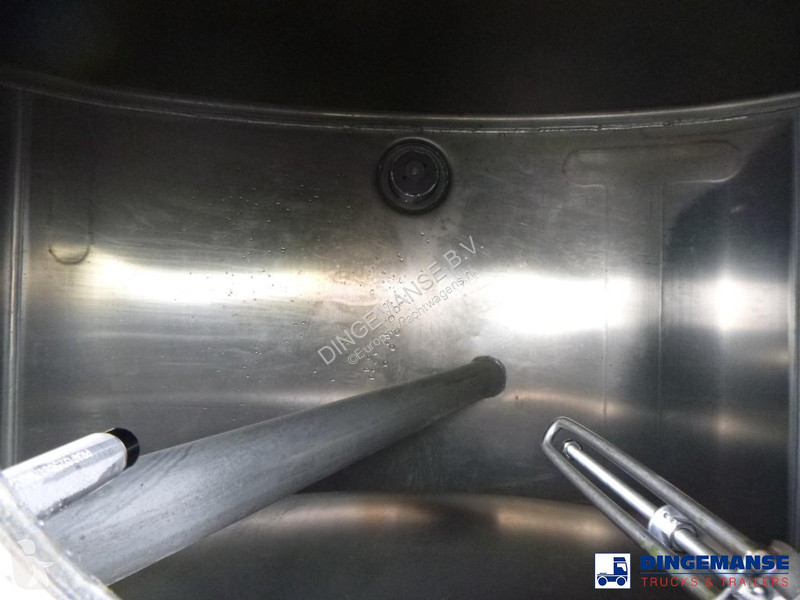 شاحنة Renault 270 dxi 4x2 fuel tank 13.7 m3 / 4...