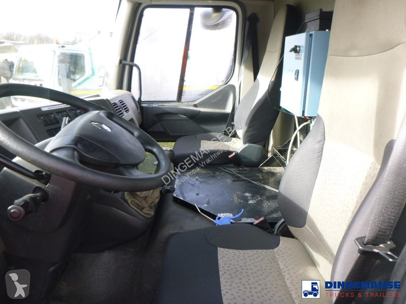 شاحنة Renault 270 4x2 gas tank 18.7 m3
