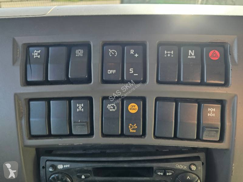Engin de voirie Renault