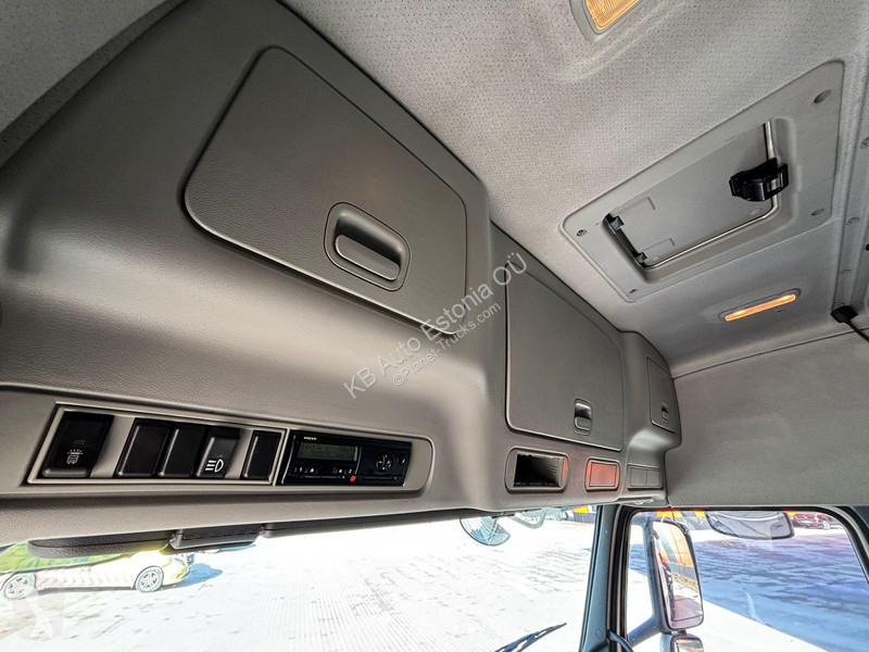 Ciężarówka Volvo 440 8x4*4 PK 27002 / PALIFT...