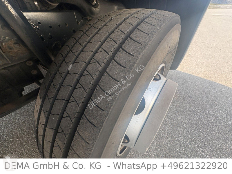 شاحنة Iveco 100E18 *3Sitze*Hydr....