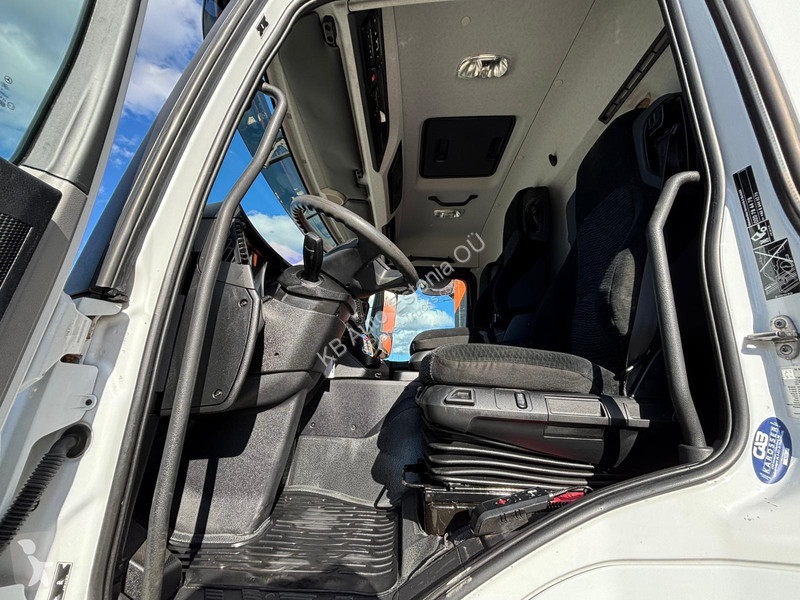 شاحنة Mercedes 1830 4x2 THERMOKING UT1200 / BOX...