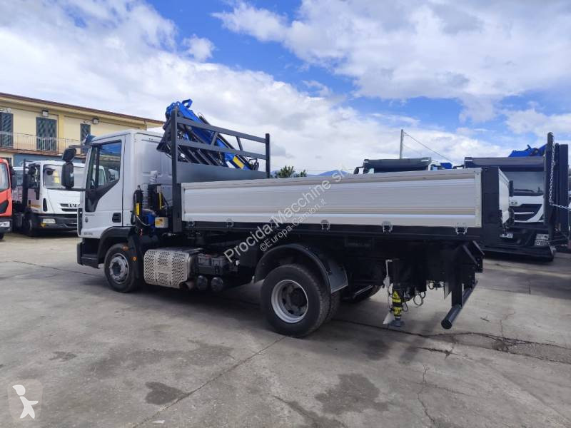 شاحنة Iveco