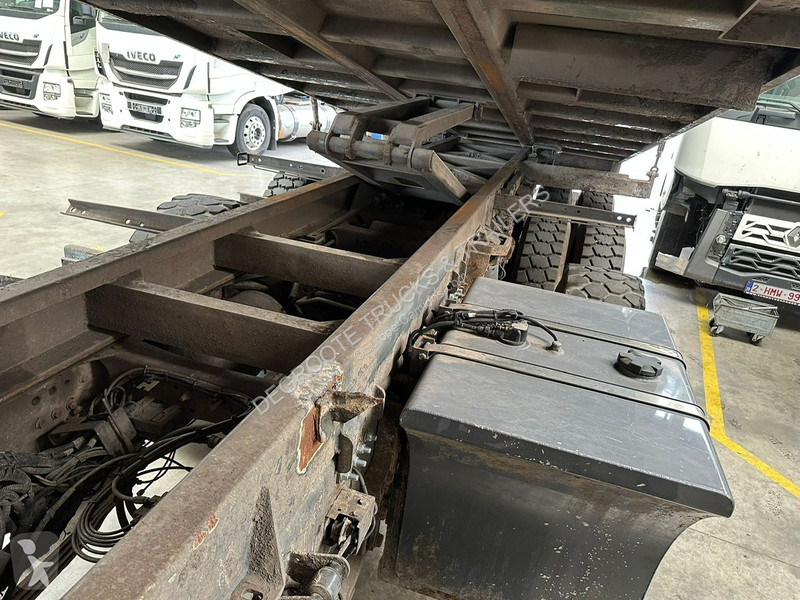 Camion Volvo 460 - 10x4
