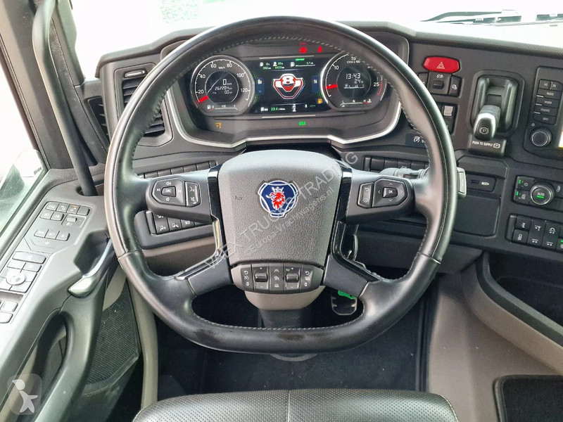 شاحنة Scania R590 V8 NGS Highline 6x2 - BDF -...