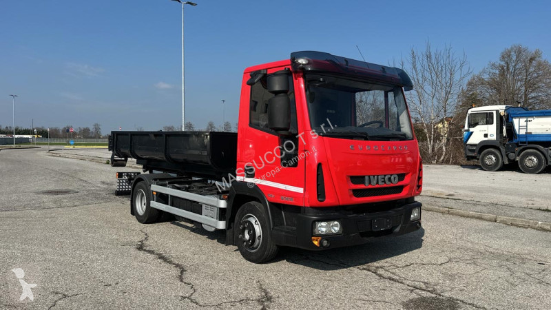 Грузовик Iveco EUROCARGO 90E18 4X2
