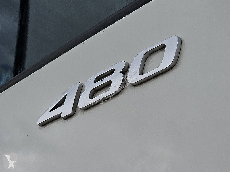 شاحنة DAF 480 FAN