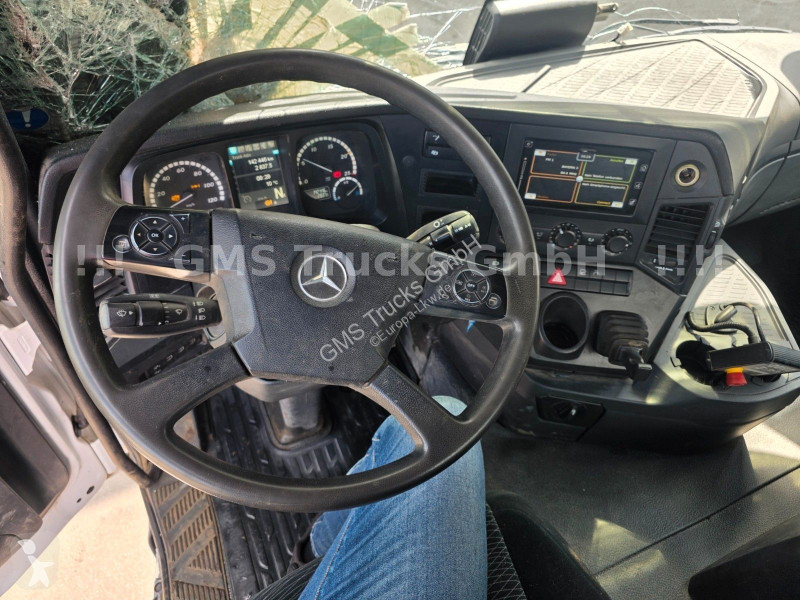 شاحنة Mercedes 4142 / 8X4 / 41ton Chassis /