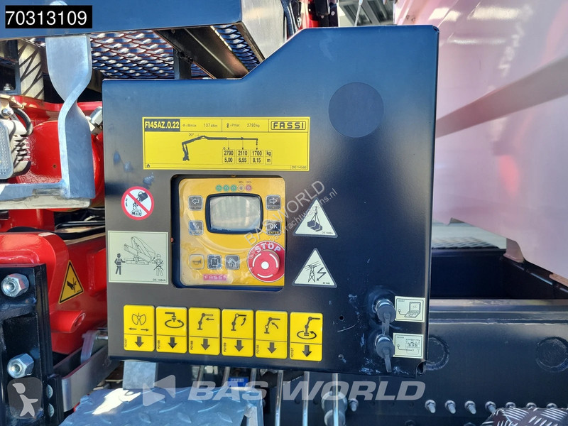 شاحنة Volvo 420  8X4 NEW RHD! Fassi F145Z.0.22...