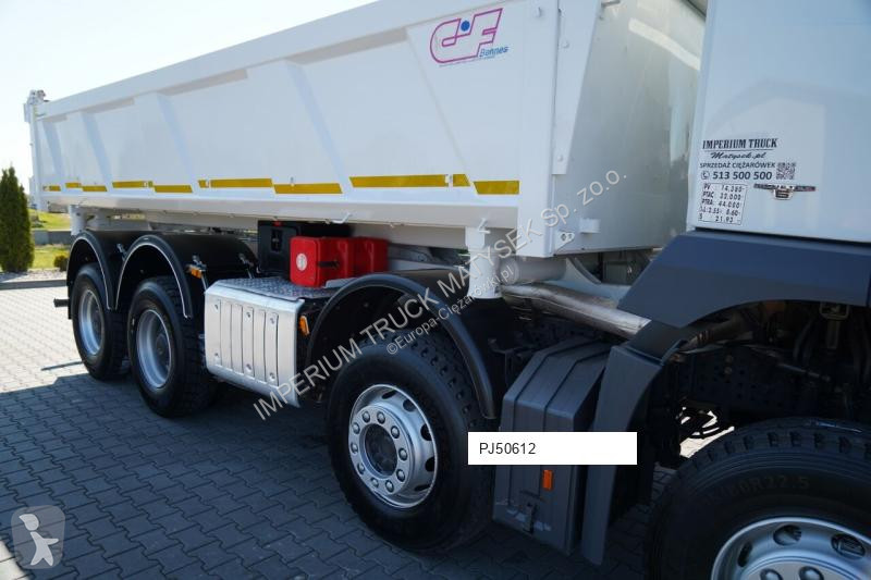 شاحنة Mercedes AROCS 3243 / 8x4 / WYWROTKA...