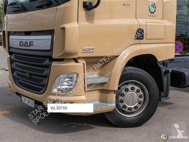 شاحنة DAF CF370 6x2 chassis built-in frame