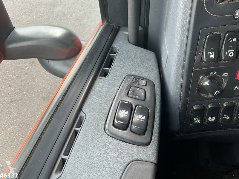 شاحنة Scania 320 HMF 14 Tonmeter Z-kraan Just...