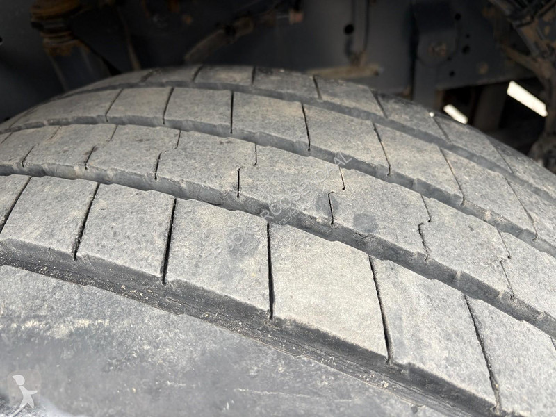 شاحنة DAF 85460 + 8X2 STEERING + EURO 5