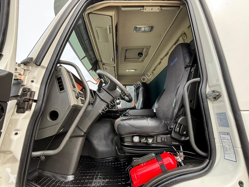 شاحنة Volvo FM 370 6x2*4 MITSUBISHI TU100 / BOX...