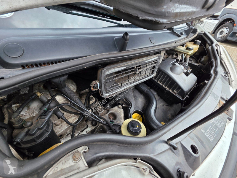 شاحنة Opel Vivaro 2.5 CDTI / Versalift ET-30-NE-XS