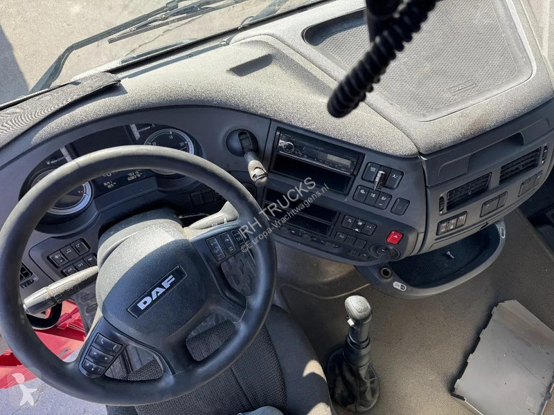 شاحنة DAF 6X2 EURO 6 VDL HOOK 20T