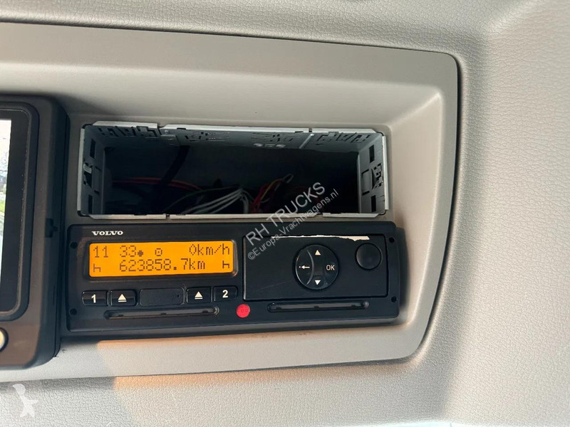 شاحنة Volvo 250 4X2 - EURO 6 + THERMOKING...