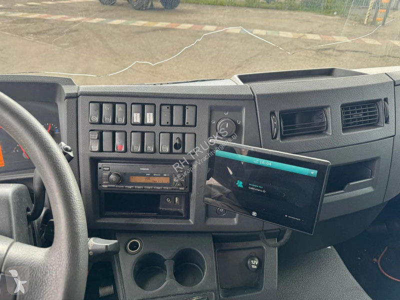 شاحنة Volvo 240 4X2 EURO 6 KOELWAGEN