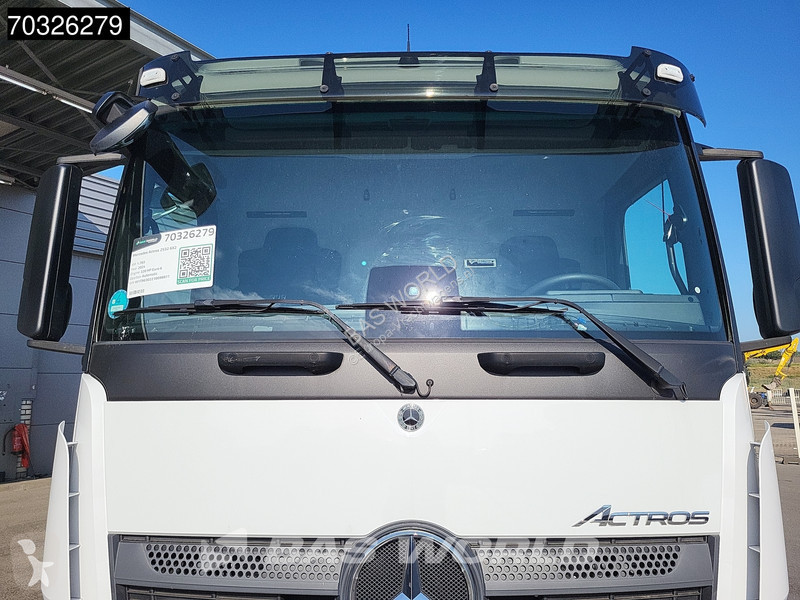 شاحنة Mercedes 2532 6X2 NEW! 2000kg...