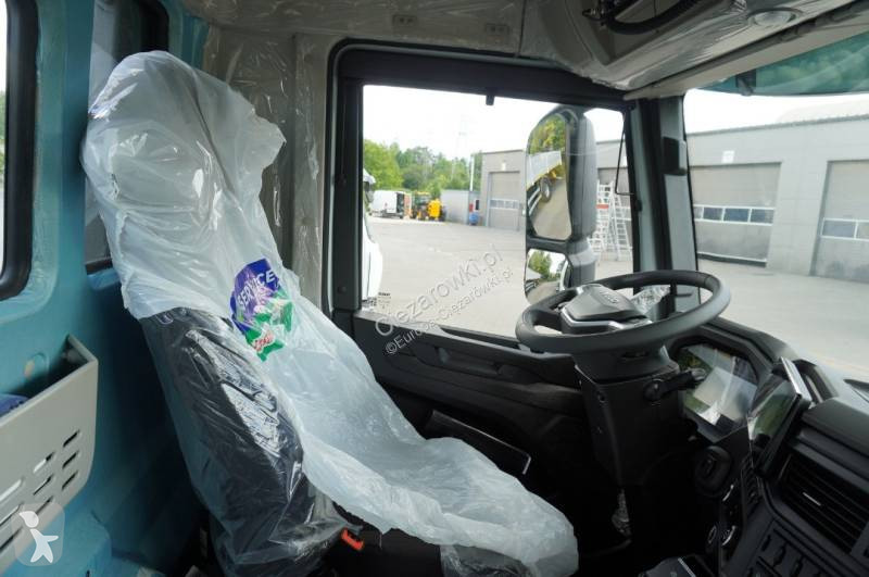 Камион Iveco
