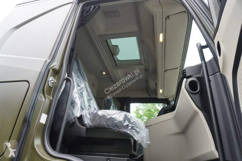 شاحنة Iveco