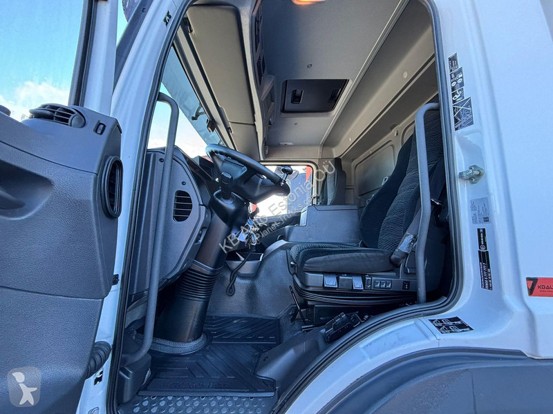 Mercedes 1524 4x2 BOX L=7509 mm truck