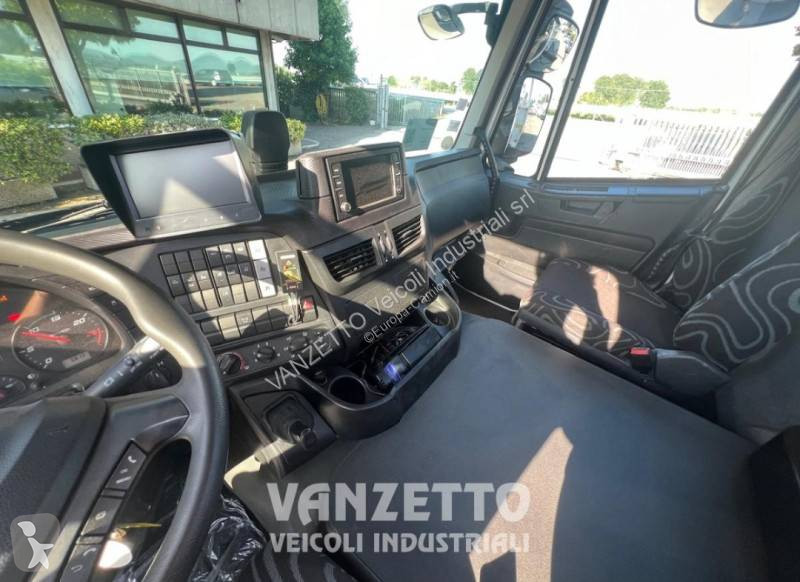 شاحنة Iveco