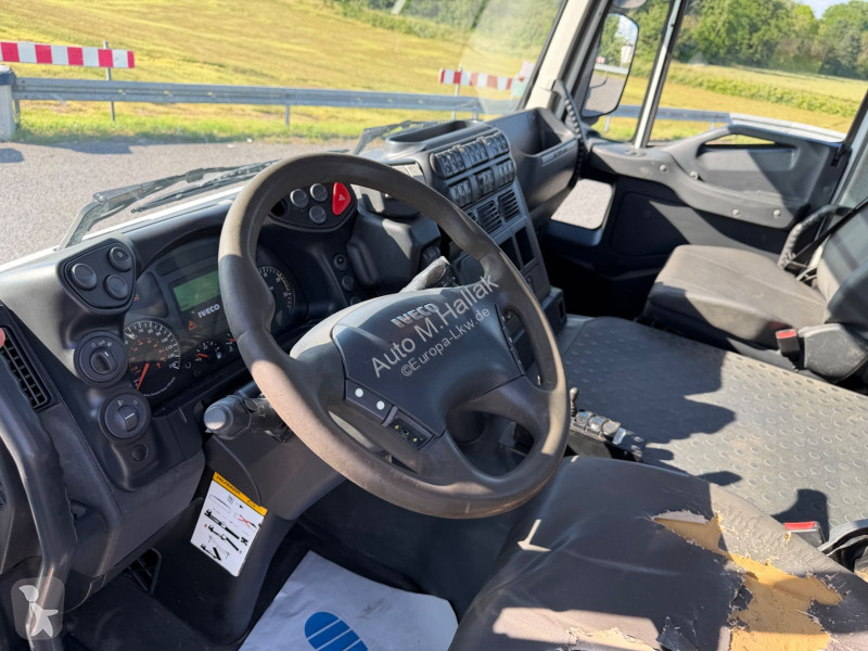 شاحنة Iveco TRAKKER 410 8x4 Palfinger Abrollkipper
