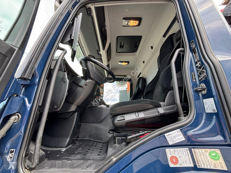 شاحنة Mercedes 1830 4x2 CNG PK 12.501 / BOX...