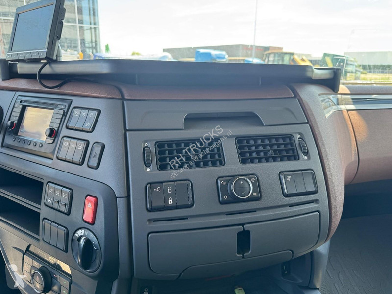 شاحنة DAF 530 6X4 EURO 6 + JONSERED J1620ZT 93...