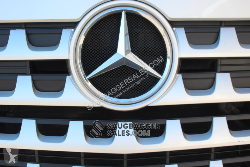 شاحنة Mercedes RSP Saugbagger