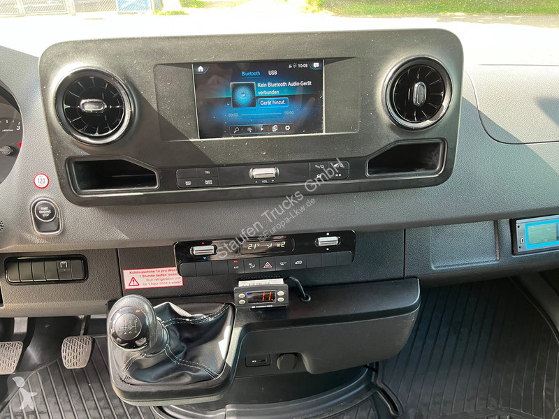 شاحنة Mercedes 317 2 x III, *Tiefkühlkoffer...