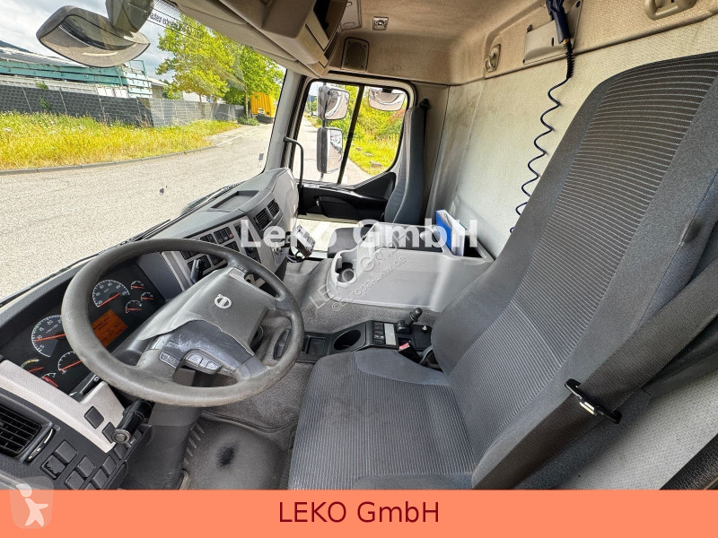 شاحنة Volvo FE 260-2units Mit Carrier Sp 950Mt