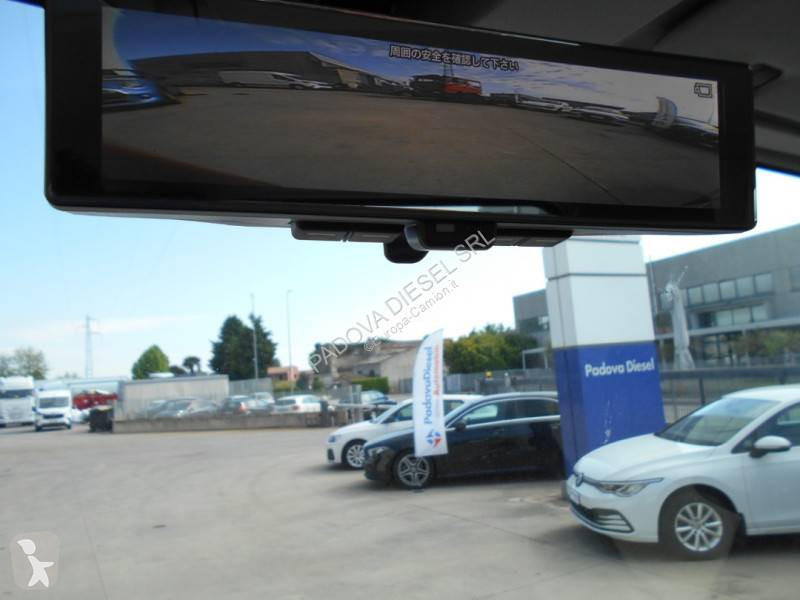 Грузовик Isuzu