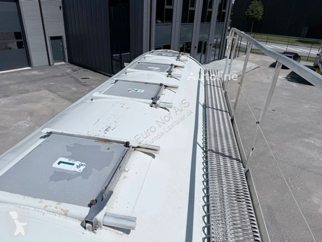 Lastbil  SCANIA R500 NGS 6x2 26 m3 Grain silo /...
