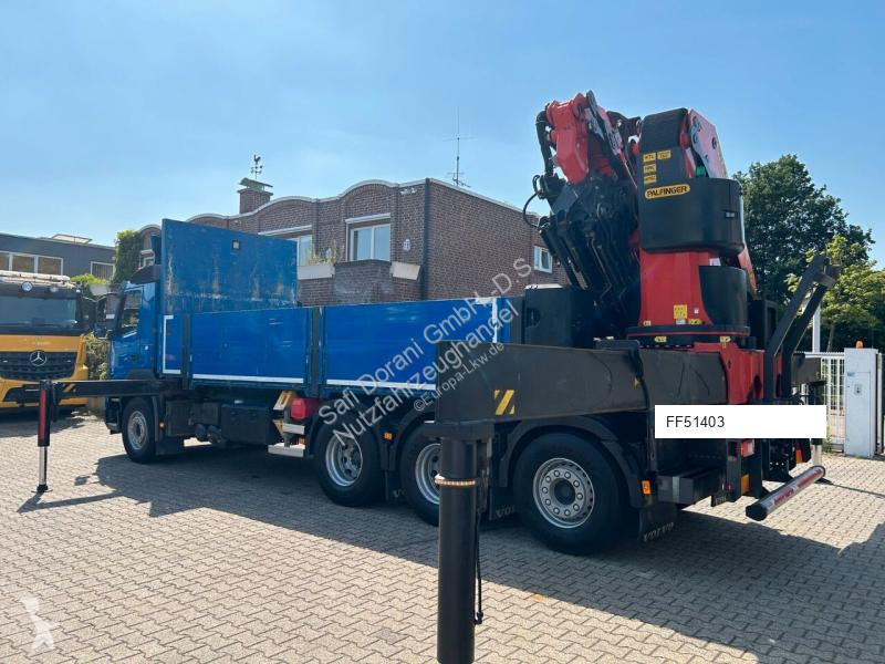 شاحنة Volvo PK65002