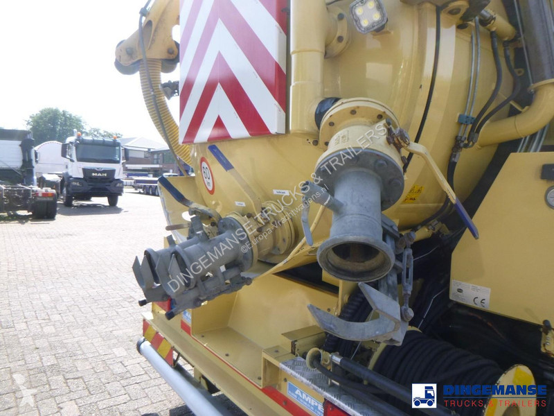 شاحنة Renault D 26 Wide 6x2 vacuum tank 11 m3