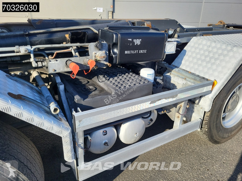 شاحنة Volvo 460 8X4 HIAB XR21Z59 Containers...