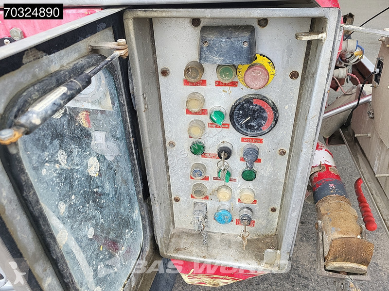 شاحنة Mercedes 2544 6X2 Vacuum truck Saug und...