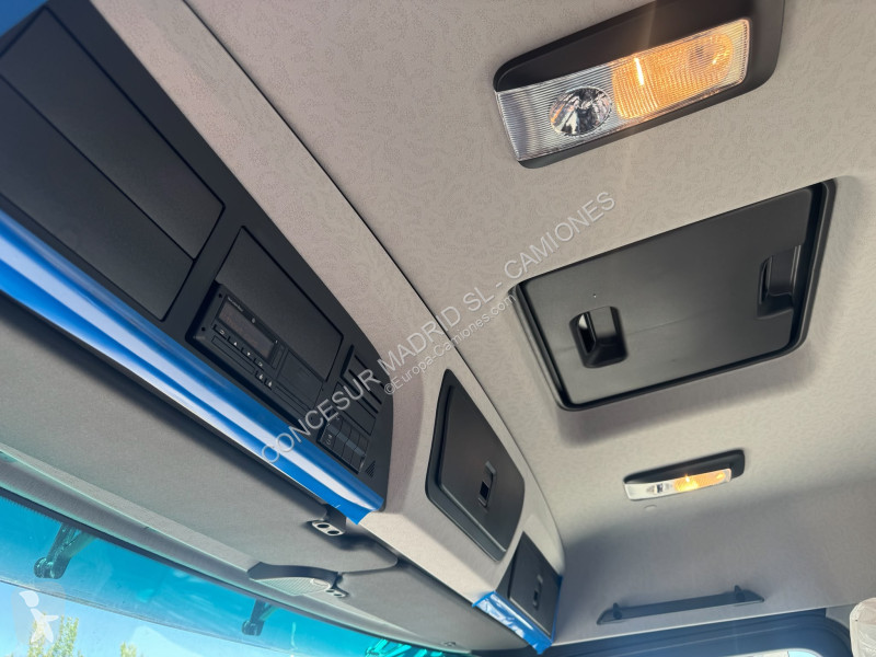 شاحنة Mercedes  3340 K 6X4