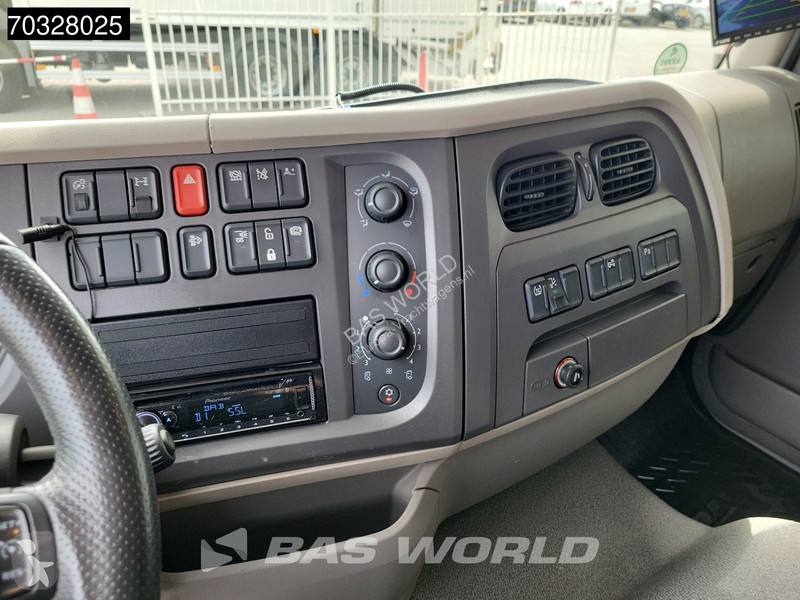 شاحنة DAF 320 4X2 18t Automatic Tailgate Euro 6