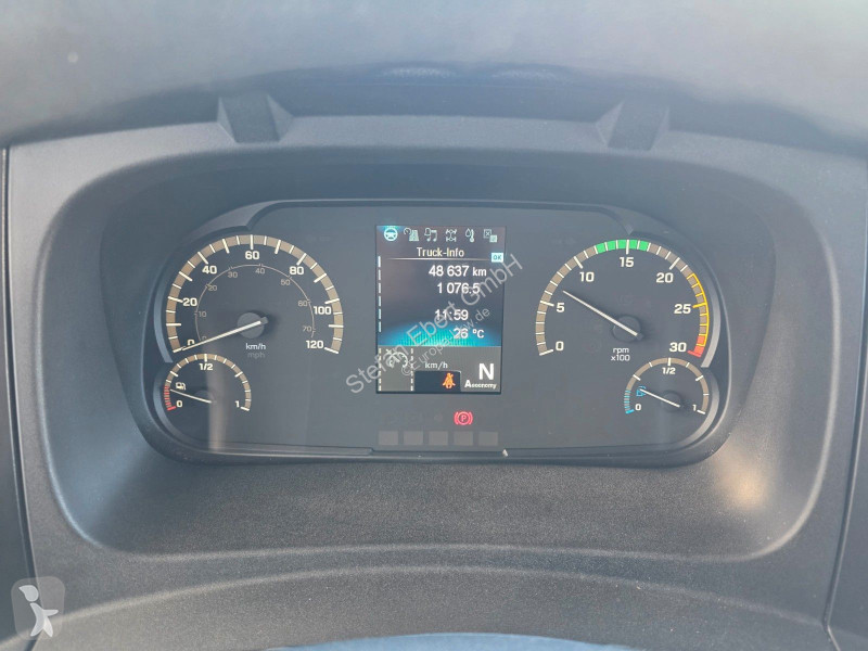 شاحنة Mercedes 818 L ThermoKing V-600 Max LBW...