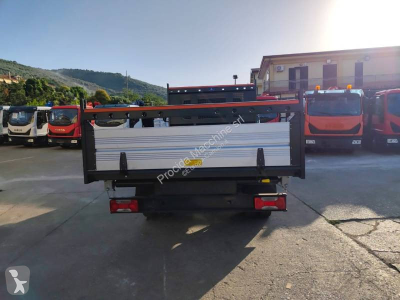 شاحنة Iveco