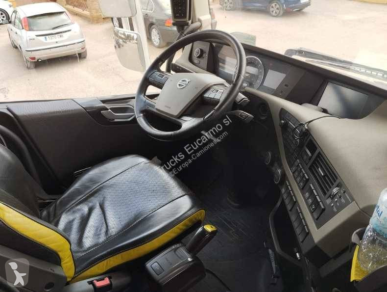 شاحنة Volvo